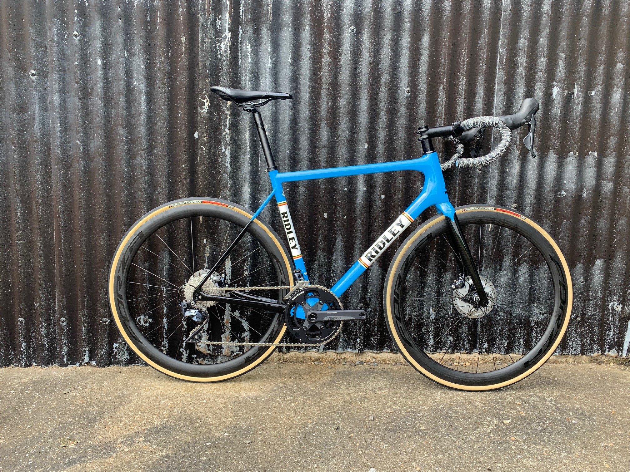 Helium SLX Disc