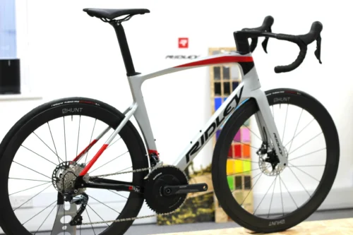 Ridley Noah Disc (M = 57) ULT with Hunt C50 upgrade