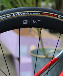 Hunt wheel with Corsa