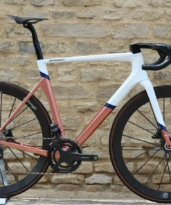 Basso Diamante SV Anniversary Edition Super Record EPS with Lightweight carbon wheels Dream Build