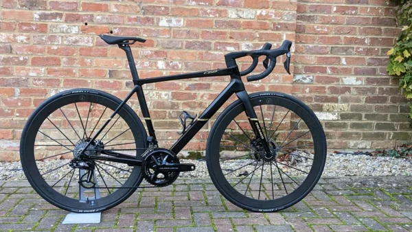 Colnago C68 Dura Ace Di2 with 3D printed Ti lugs