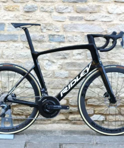 Ridley Noah Fast Ultegra Di2 Pureline with Deda SL45 wheels Dream Build
