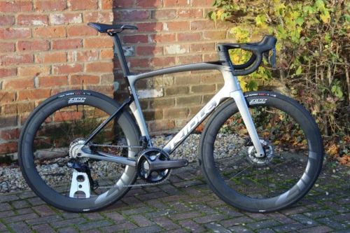 ridley-noah-fast-ultegra-di2-pureline-with-zipp-404-firecrest-dream-build