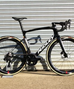 Noah Fast Pureline Team Colours Ult Di2 12 spd Fulcrum Wind 55's Vittoria Corsa Control