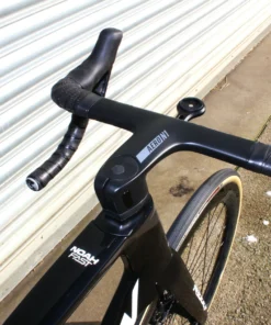 Noah Fast Pureline Team Colours Ult Di2 12 spd Fulcrum Wind 55's Vittoria Corsa Control