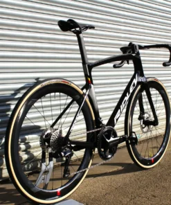 Noah Fast Pureline Team Colours Ult Di2 12 spd Fulcrum Wind 55's Vittoria Corsa Control