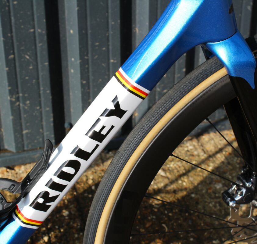 Ridley Fenix SLiC Ultegra Mech Blue Metallic Heritage FFWD Tyro 45’s ...