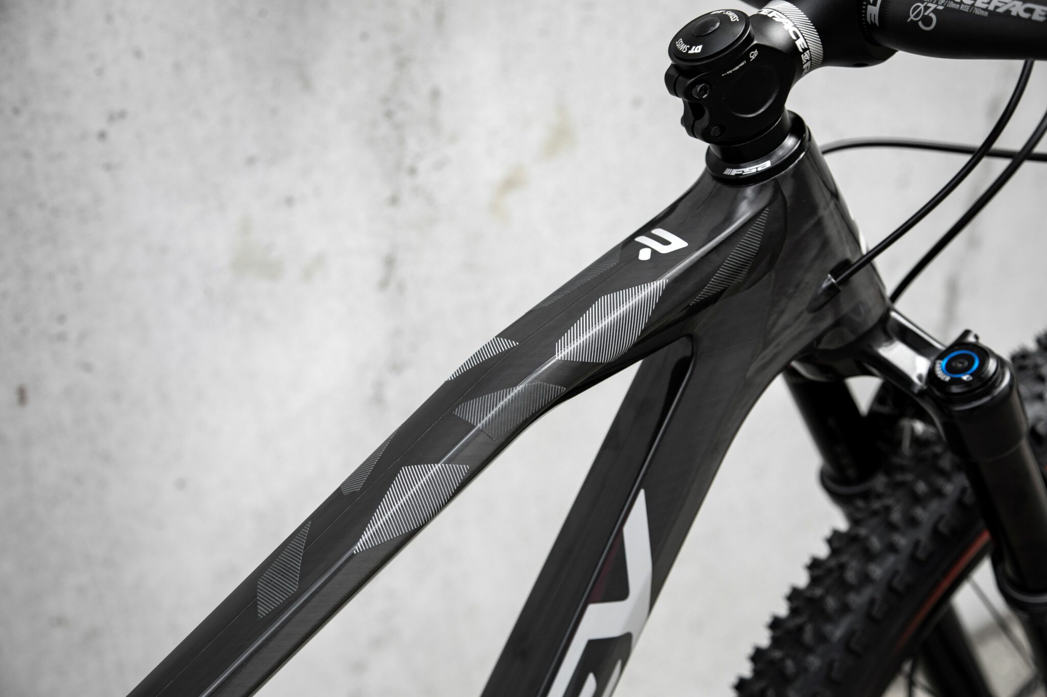 Probe Racing Yellow Probe RS (Racing Sport) Carbon Hardtail MTB – Cyclefit