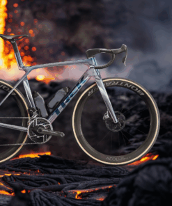 Alternative view of Trek Madone Gen 8 - Project One