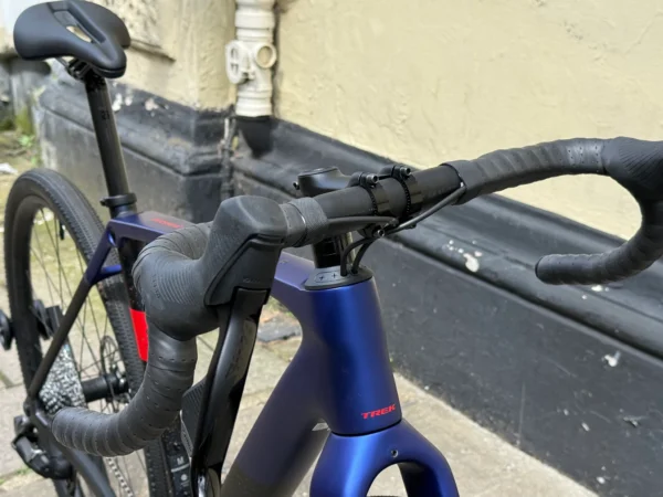 Trek Checkpoint SL6